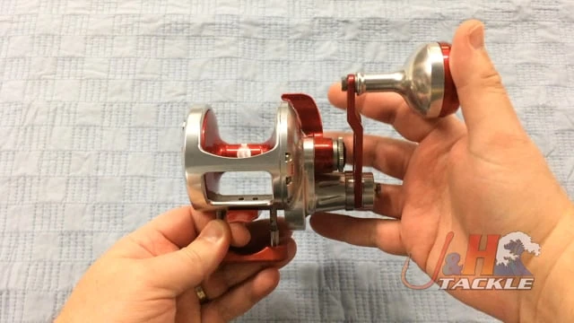 Conventional Reels Accurate Boss Valiant BV2-500 Two-Speed Lever Drag Reels - Image 2