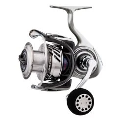 Daiwa Saltiga Bay Jigging Spinning Reels