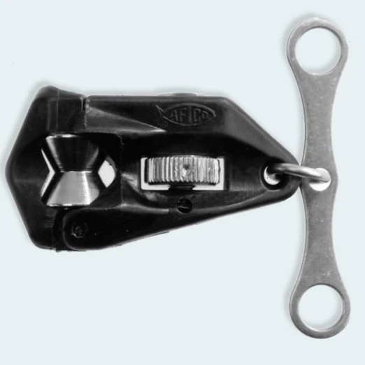 Trolling AFTCO Roller-Troller Outrigger Clips 1 Trolling AFTCO Roller-Troller Outrigger Clips